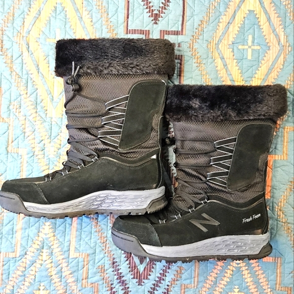 New Balance Women's Black Winter Boots - Picture 2 of 6